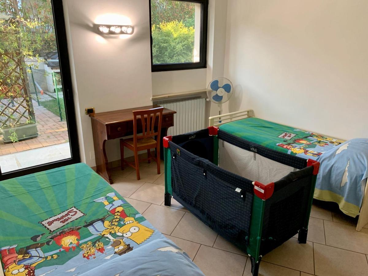 L'Angolo Verde Apartment مونْكالييري المظهر الخارجي الصورة